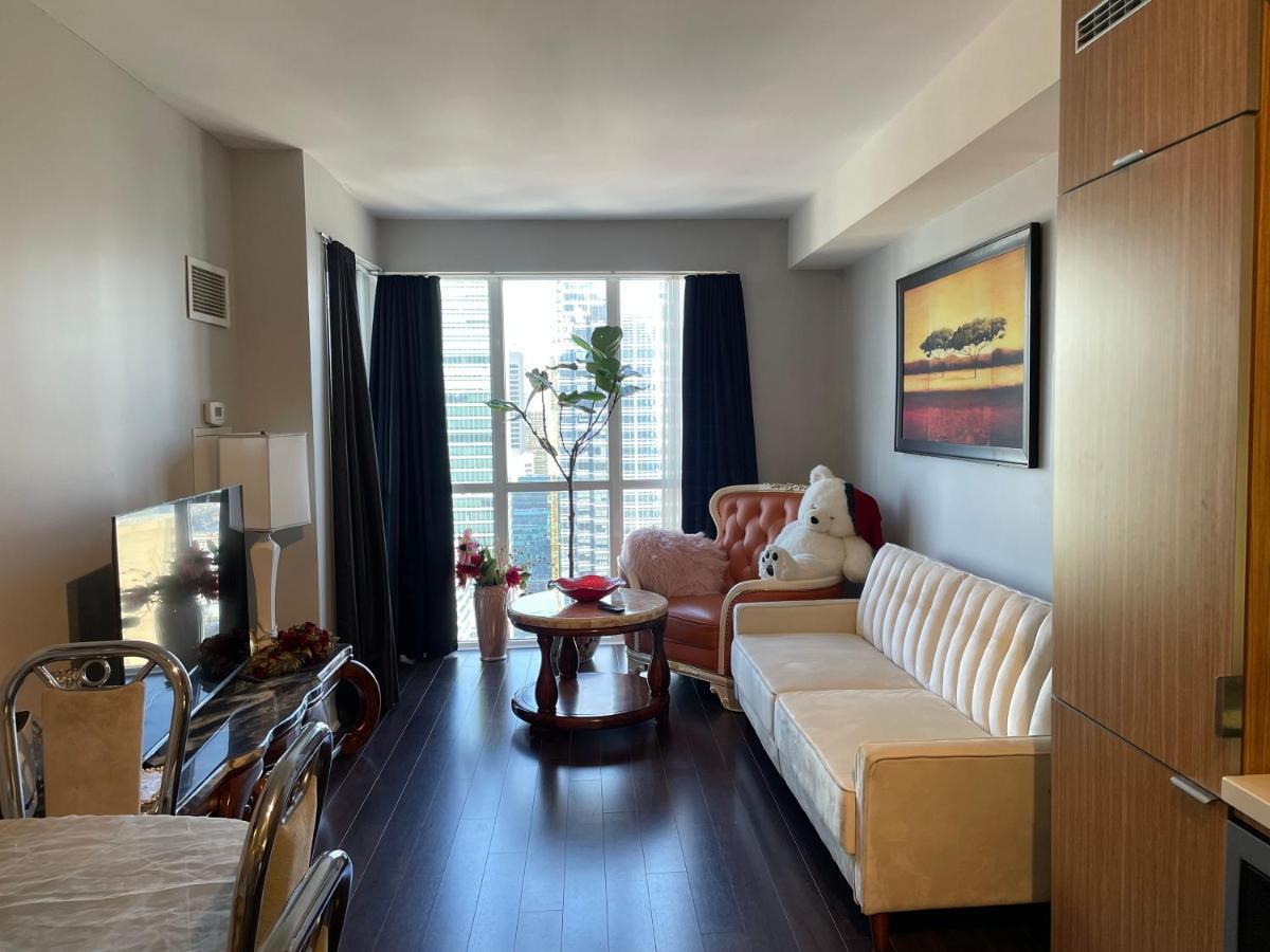 Luxury Condo With Cn Tower View Τορόντο Εξωτερικό φωτογραφία
