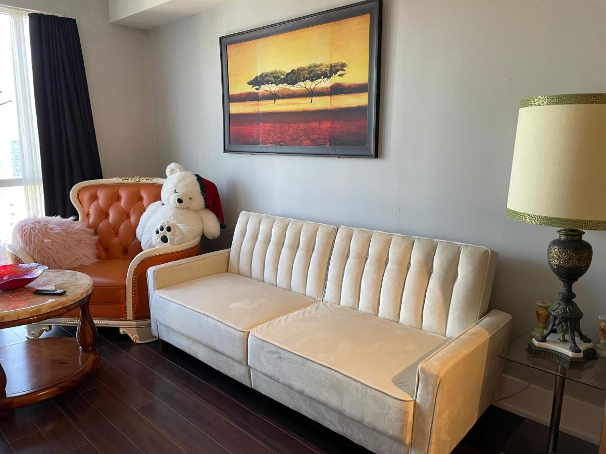 Luxury Condo With Cn Tower View Τορόντο Εξωτερικό φωτογραφία